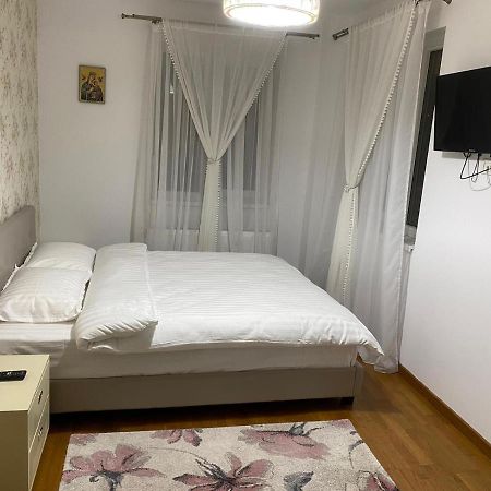 John'S Apartment Alba Iulia Exterior foto