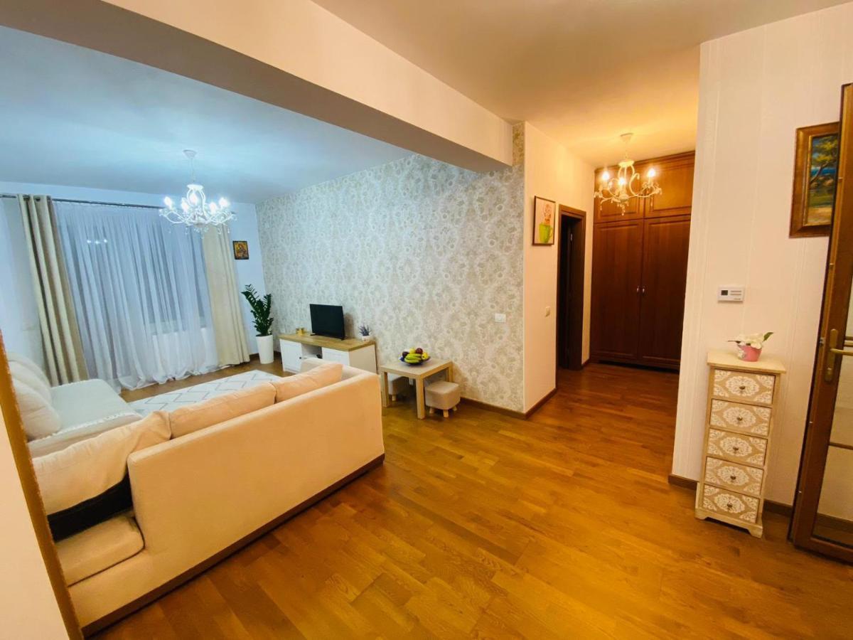 John'S Apartment Alba Iulia Exterior foto